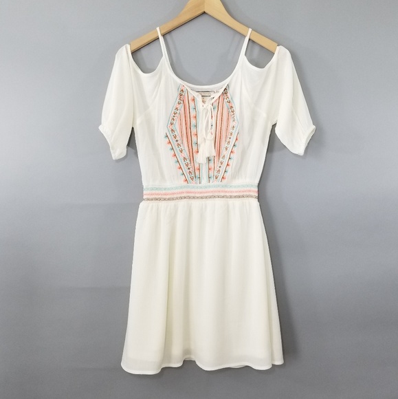 Flying Tomato Dresses & Skirts - Flying Tomatoe Ivory Cold Shoulder Boho Dress